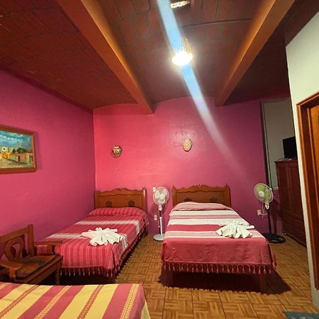 Hotel Posada "Mi Rosita" Oaxaca Buitenkant foto