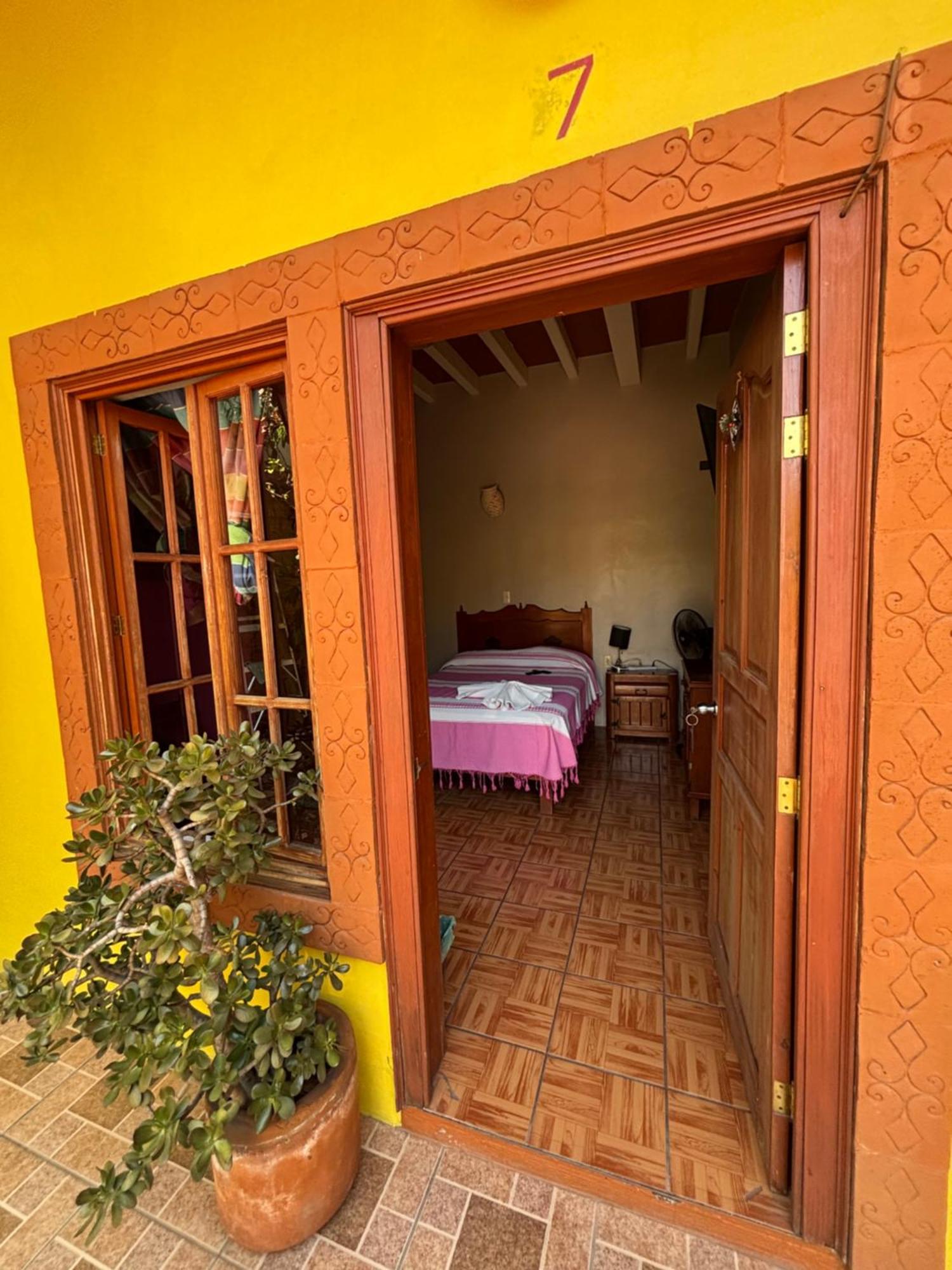 Hotel Posada "Mi Rosita" Oaxaca Buitenkant foto