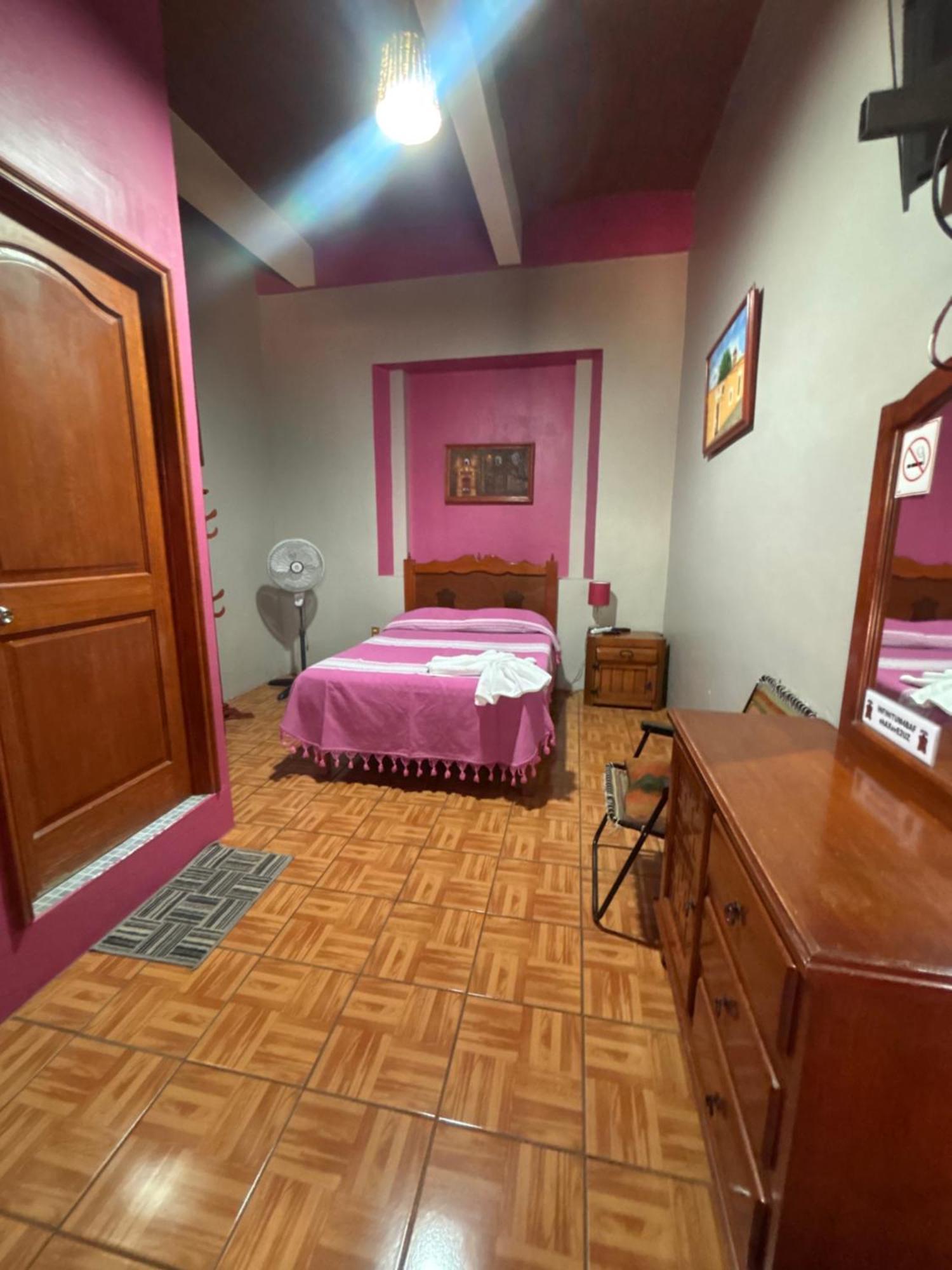 Hotel Posada "Mi Rosita" Oaxaca Buitenkant foto